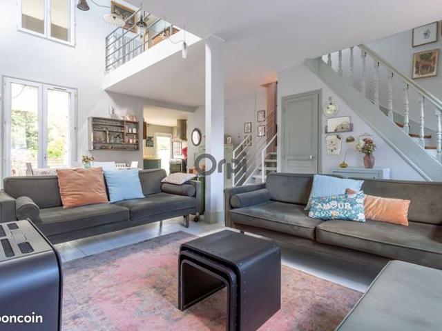 Maison 5 pièces 134 m²