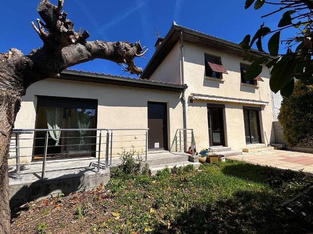 Maison 5 pièces 134 m²