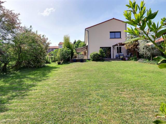 Maison 5 pièces 134 m²