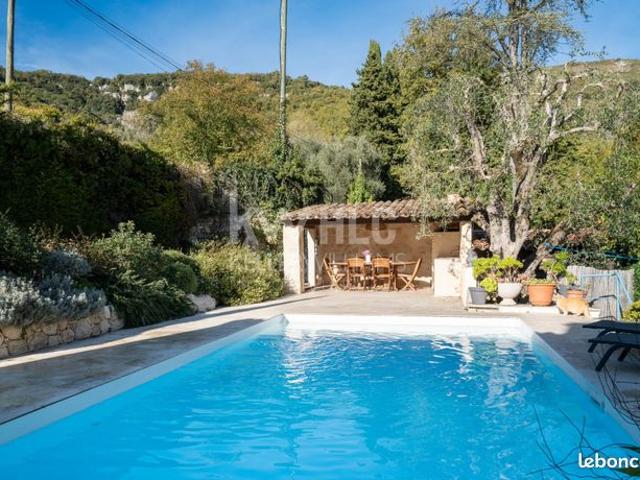 Maison 5 pièces 134 m²
