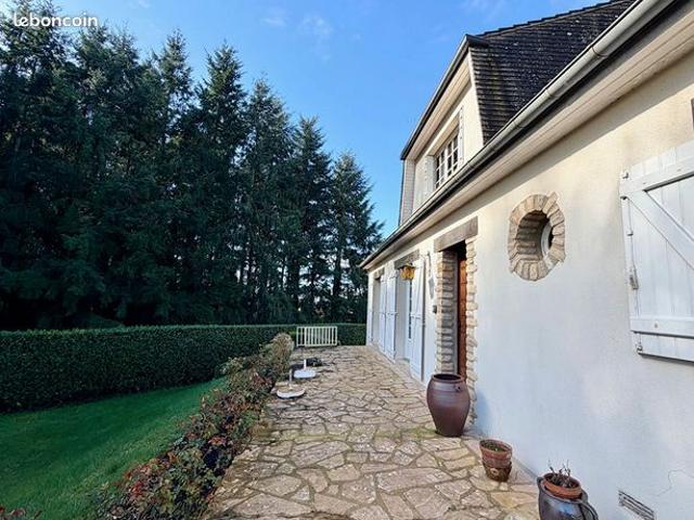 Maison 5 pièces 134 m²