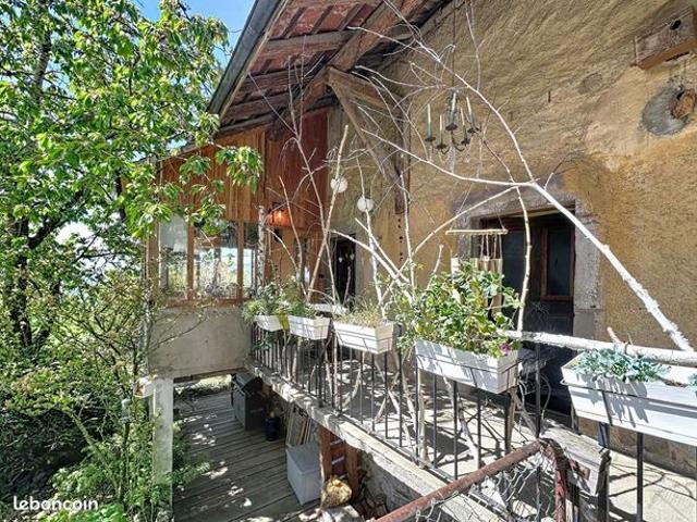 Maison 5 pièces 134 m²