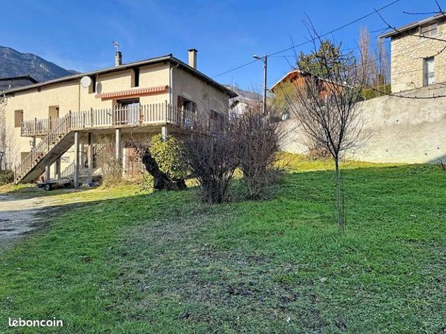 Maison 5 pièces 134 m²