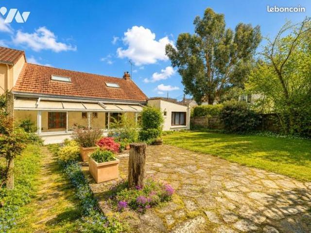 Maison 5 pièces 134 m²