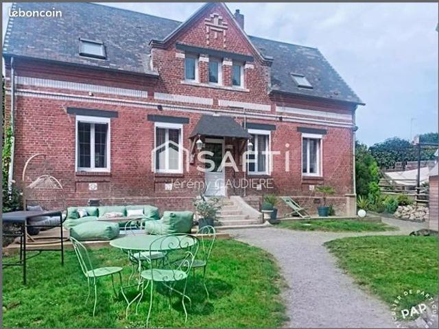 Maison 5 pièces 134 m²