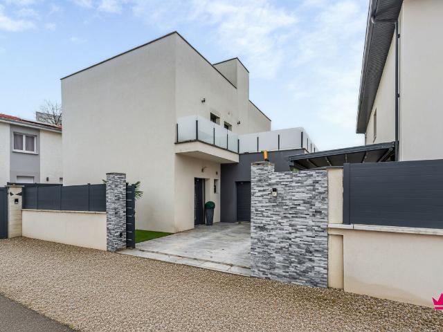 Maison 5 pièces 134 m²