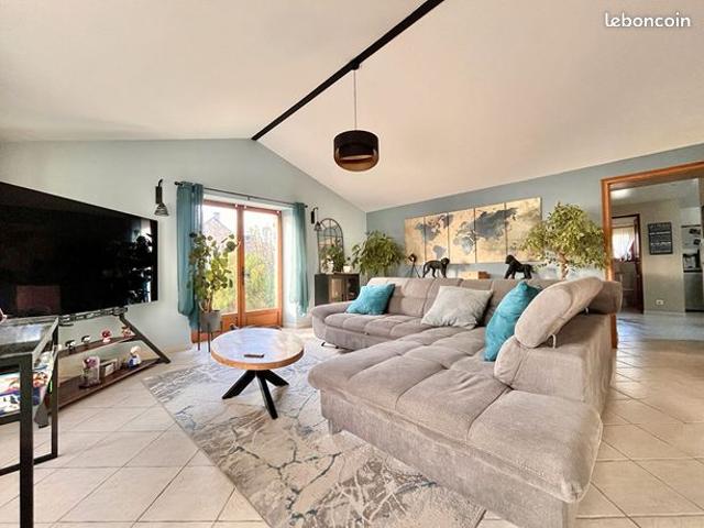 Maison 5 pièces 134 m²