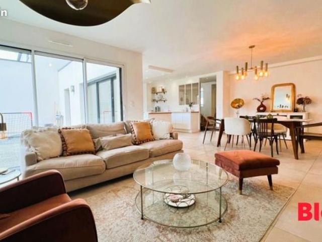 Maison 5 pièces 134 m²