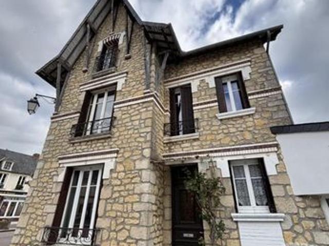 Maison 5 pièces 134 m²