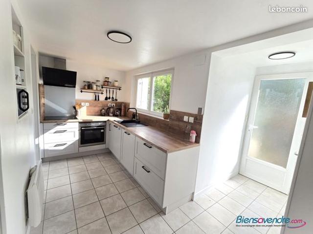 Maison 5 pièces 134 m²