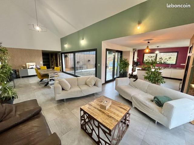 Maison 5 pièces 134 m²