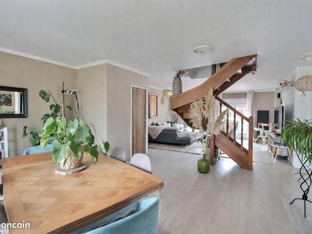 Maison 5 pièces 134 m²