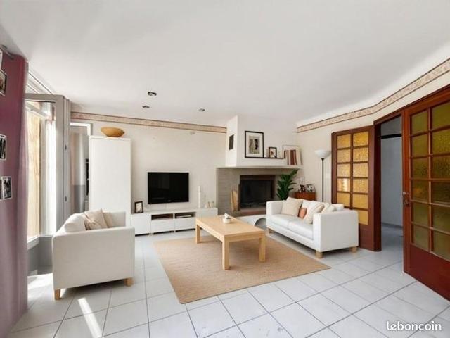 Maison 5 pièces 134 m²