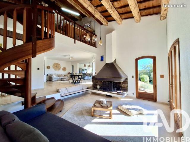 Maison 5 pièces 134 m²