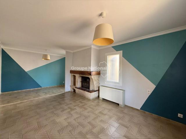 Maison 5 pièces, 134 m² à louer à Châteaurenard 13160