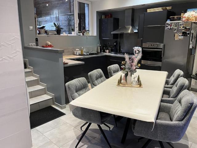 Maison 5 pièces 135 m²