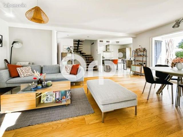 Maison 5 pièces 135 m²