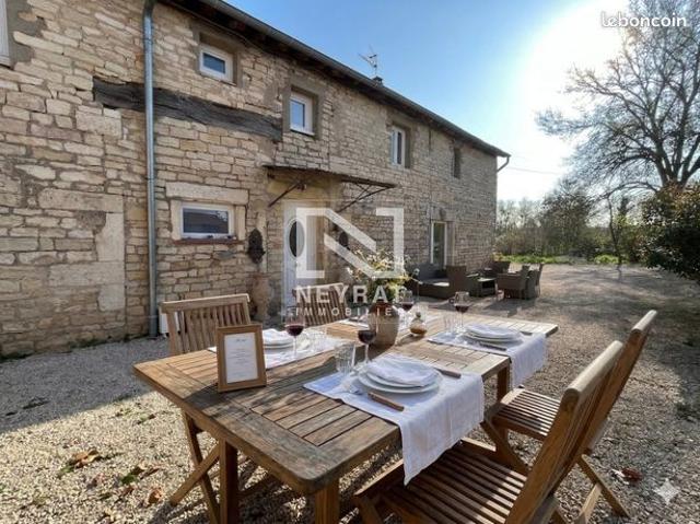 Maison 5 pièces 135 m²
