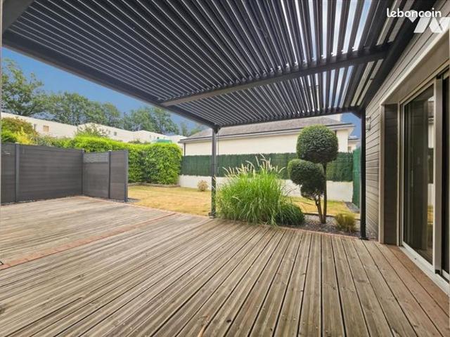 Maison 5 pièces 135 m²