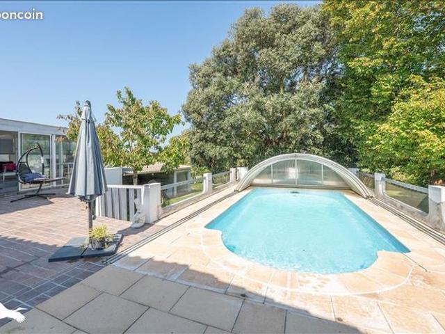 Maison 5 pièces 135 m²