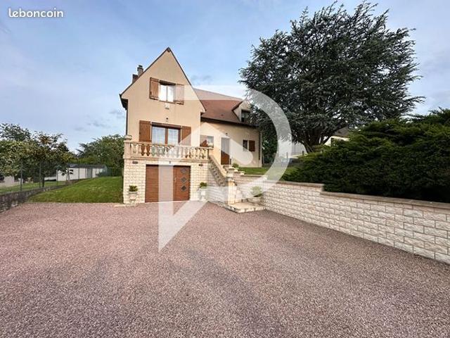 Maison 5 pièces 135 m²