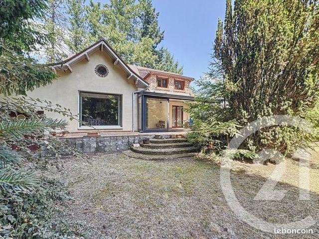 Maison 5 pièces 135 m²