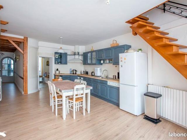Maison 5 pièces 135 m²