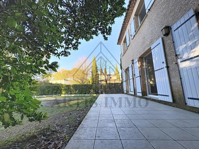 Maison 5 pièces 135 m²
