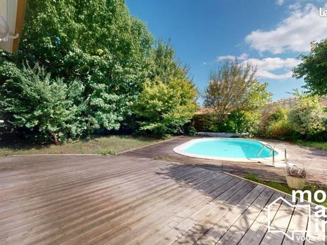 Maison 5 pièces 135 m²