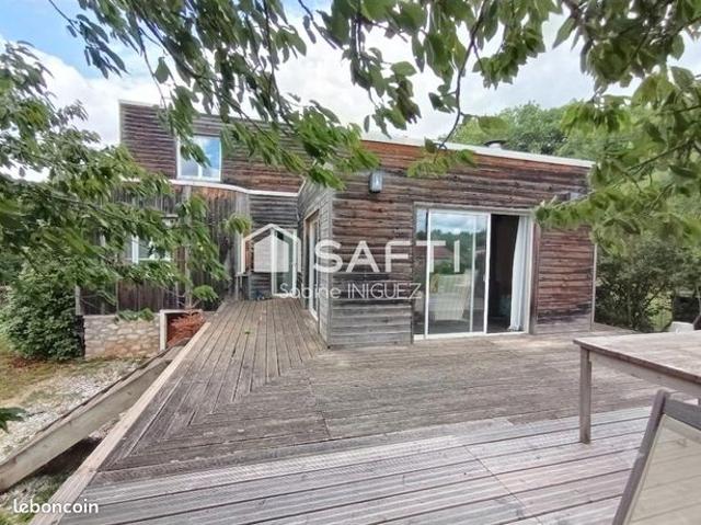 Maison 5 pièces 136 m²