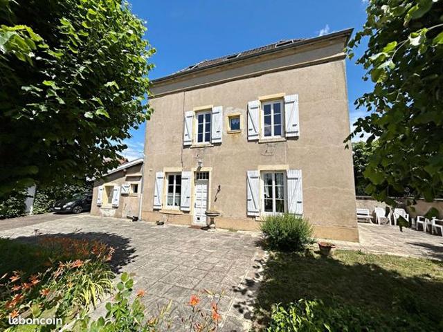 Maison 5 pièces 135 m²