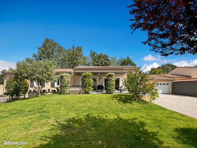 Maison 5 pièces 135 m²
