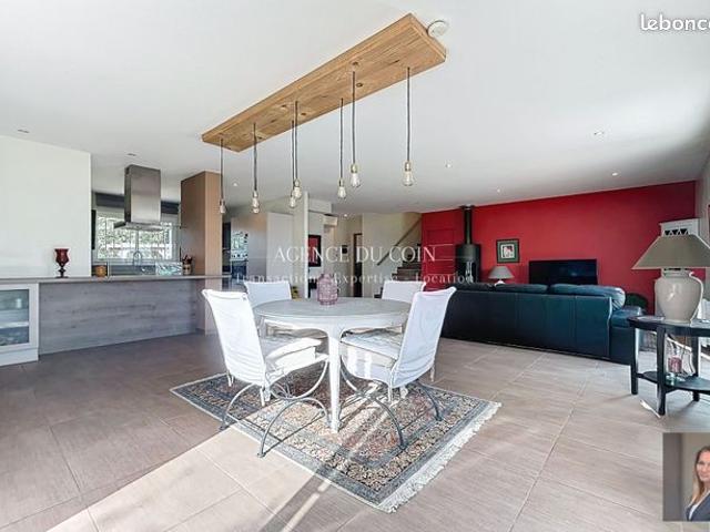 Maison 5 pièces 135 m²
