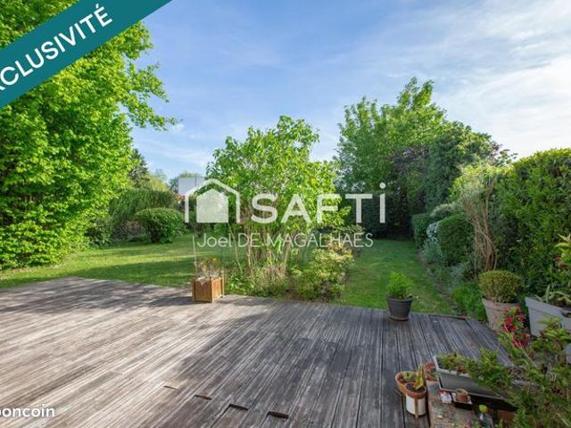 Maison 5 pièces 138 m²
