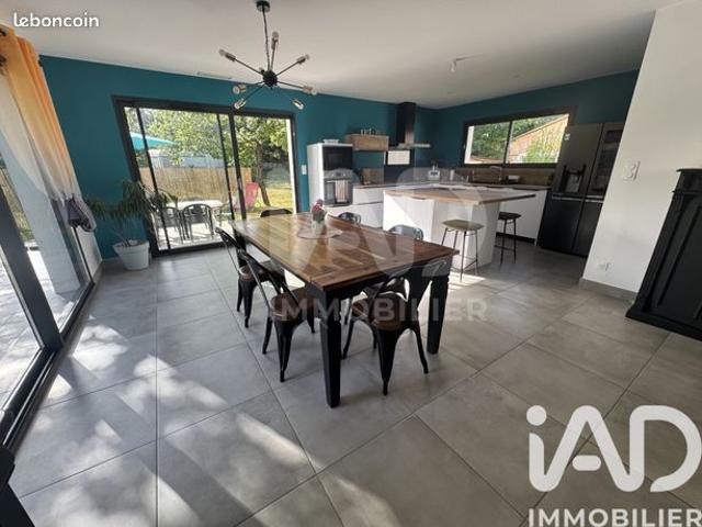 Maison 5 pièces 135 m²