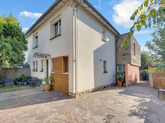 Maison 5 pièces 135 m²