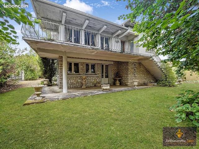 Maison 5 pièces 135 m²