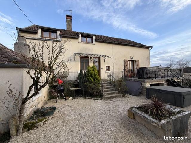 Maison 5 pièces 135 m²