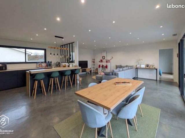 Maison 5 pièces 135 m²