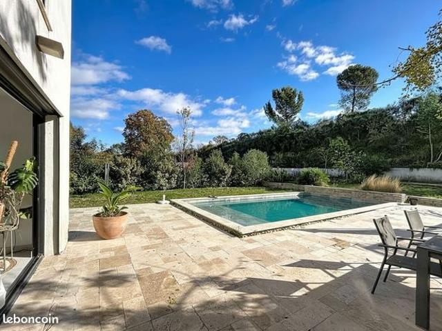Maison 5 pièces 135 m²