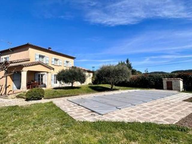 Maison 5 pièces 135 m²