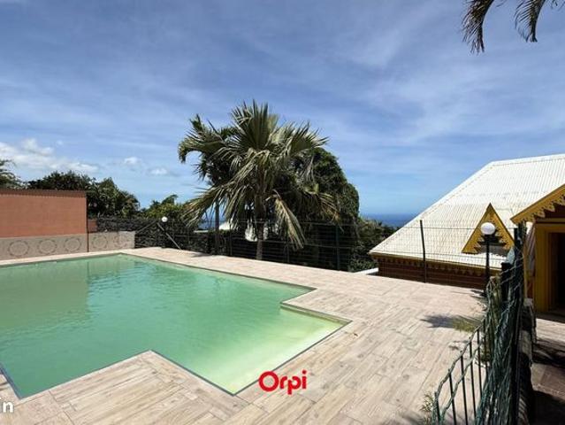 Maison 5 pièces 135 m²