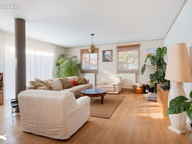 Maison 5 pièces 135 m²