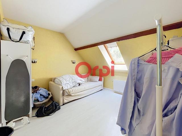 Maison 5 pièces, 135 m² à louer à Bellerive sur Allier 03700