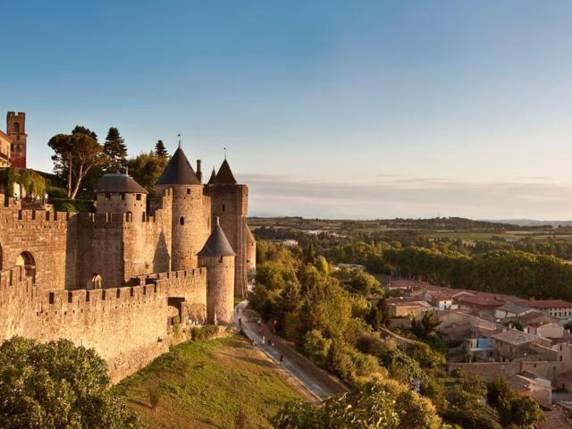 Maison 5 pièces, 135 m² à louer à Cavanac 11570