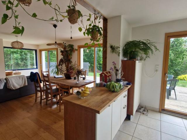 Maison 5 pièces, 135 m² à louer à Hôpital Camfrout 29460