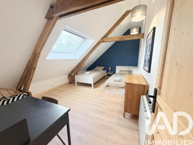 Maison 5 pièces, 135 m² à louer à Kernascléden 56540