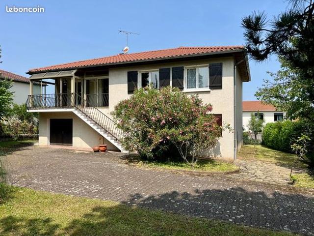 Maison 5 pièces 136 m²