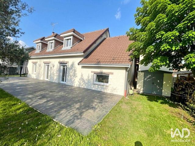 Maison 5 pièces 136 m²