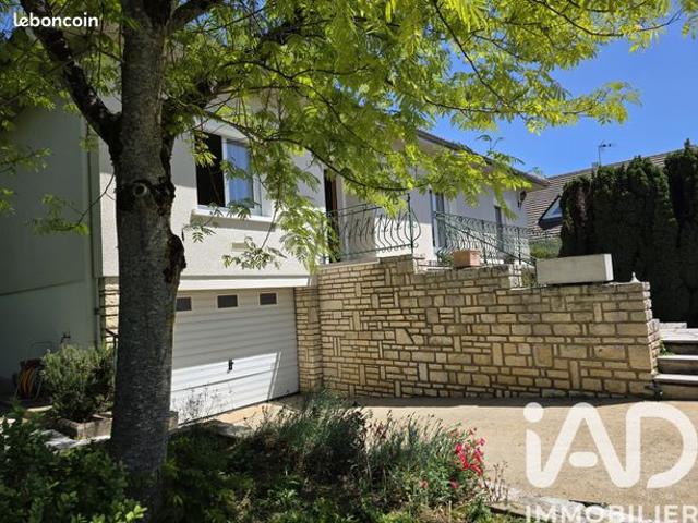 Maison 5 pièces 136 m²